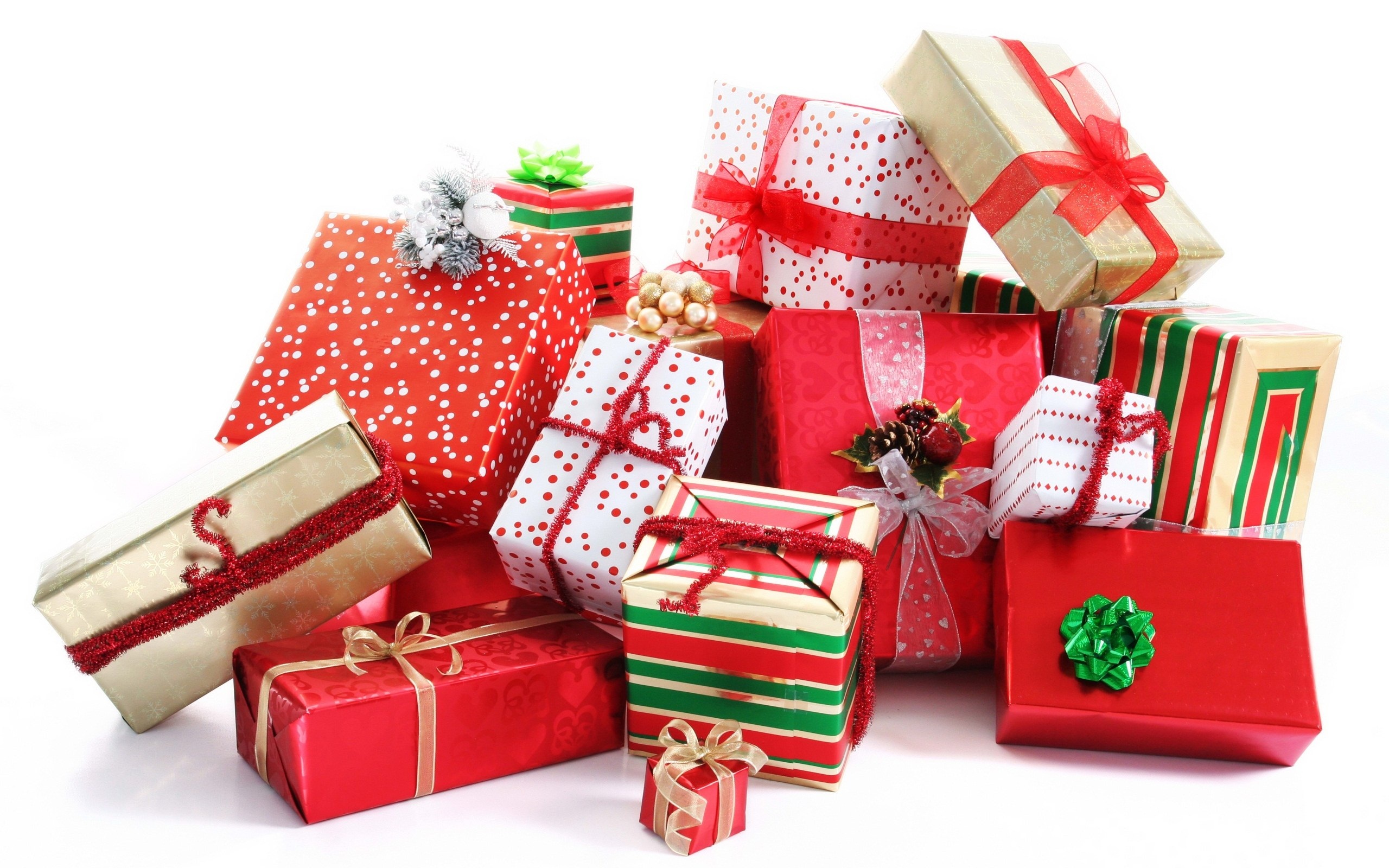 Christmas-Gifts.jpg